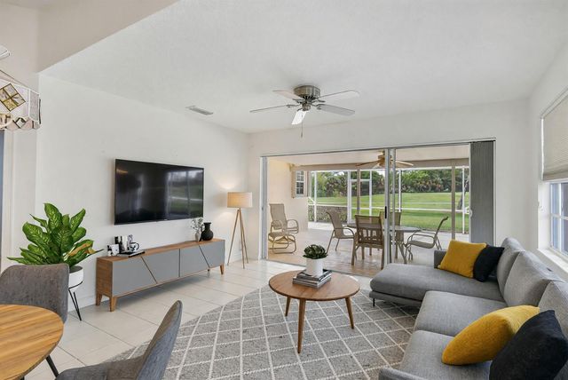 7767 SE Spicewood Circle, Hobe Sound, FL 33455