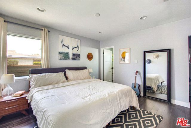 2702 Thurman Avenue, Los Angeles, CA 90016