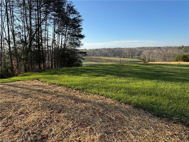 586 Culler Road, Pinnacle, NC 27043