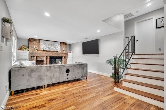 39 Garwood St, South River Boro, NJ 08882