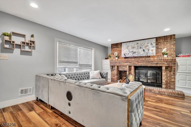 39 Garwood St, South River Boro, NJ 08882