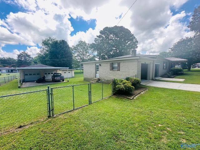 905 Snowden Circle, Boaz, AL 35957