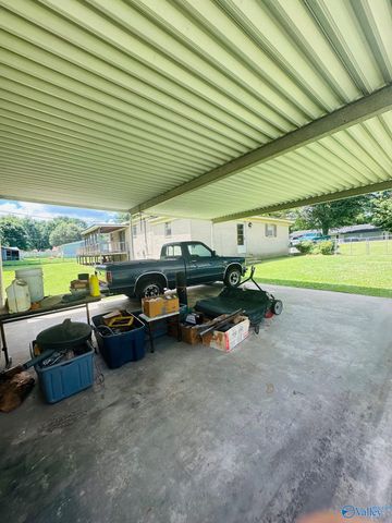 905 Snowden Circle, Boaz, AL 35957