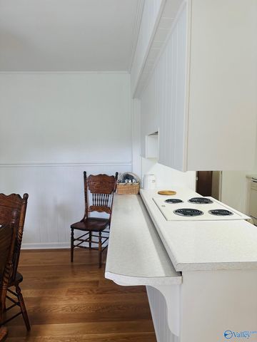 905 Snowden Circle, Boaz, AL 35957