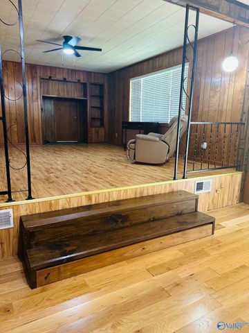 905 Snowden Circle, Boaz, AL 35957