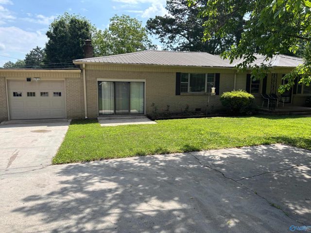 905 Snowden Circle, Boaz, AL 35957