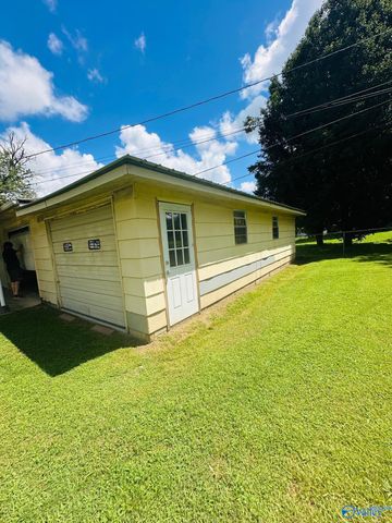 905 Snowden Circle, Boaz, AL 35957
