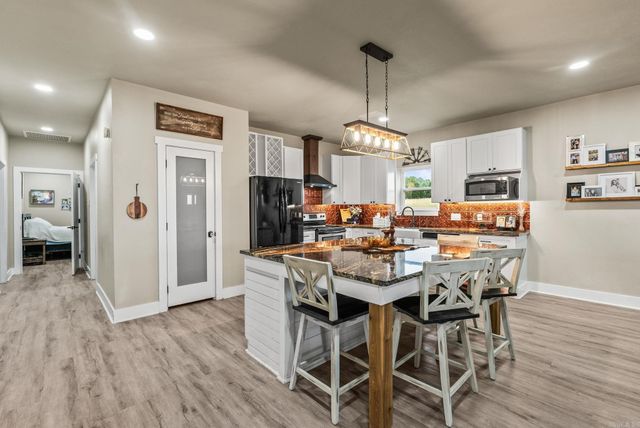 151 Latigo Lane, Greenbrier, AR 72058