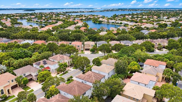 15511 SW 50th Ct, Miramar, FL 33027