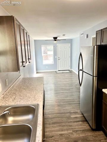 734 E Rio Grande Street, Colorado Springs, CO 80903