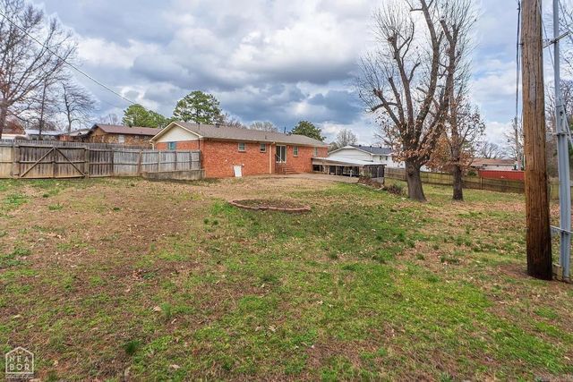 4900 McPhill Drive, Paragould, AR 72450