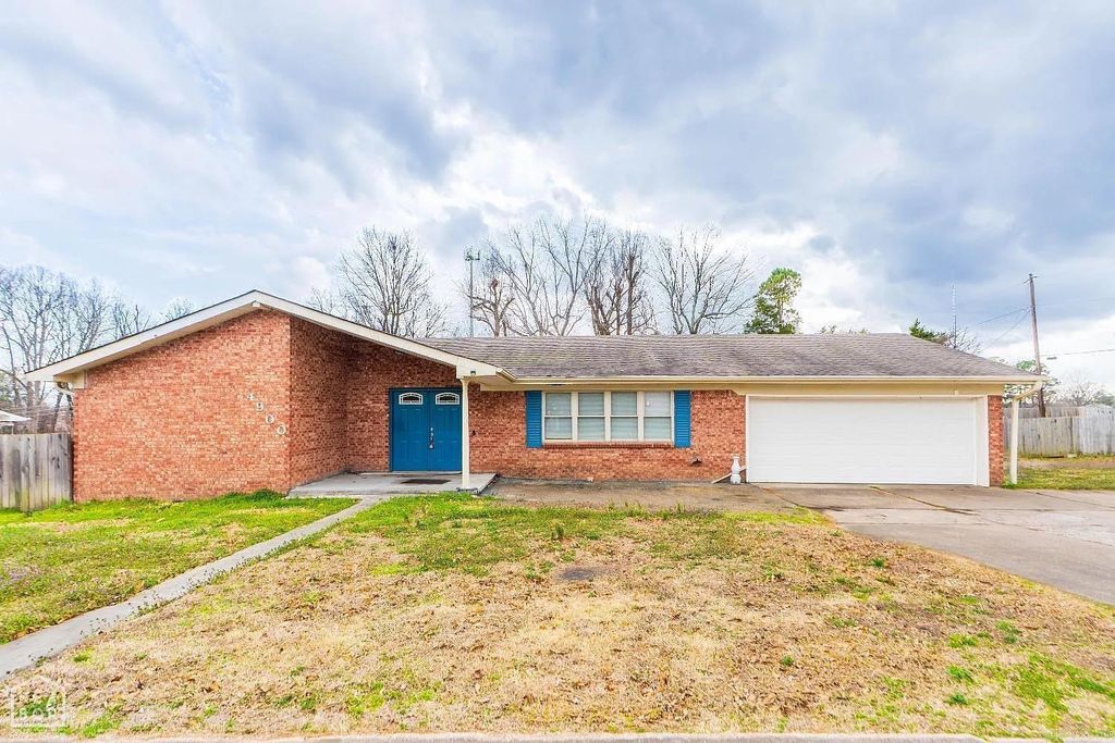 4900 McPhill Drive, Paragould, AR 72450