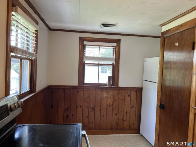 37 Pearl Street B, Guilford, CT 06437