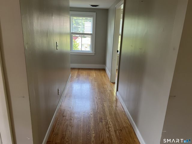 37 Pearl Street B, Guilford, CT 06437
