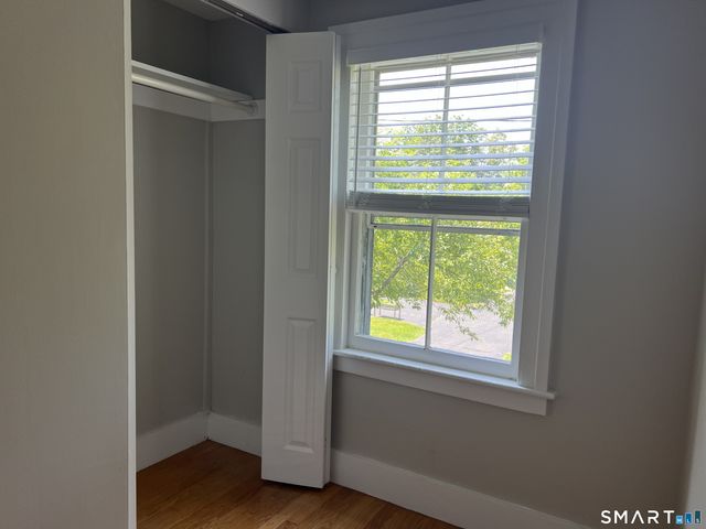 37 Pearl Street B, Guilford, CT 06437
