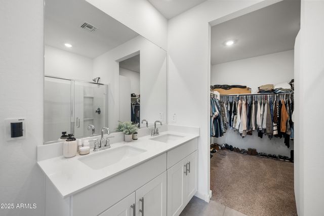 3423 E ALEXANDER Drive, San Tan Valley, AZ 85143