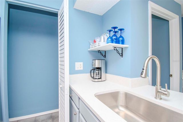 314 LAKE PARSONS GREEN 203, Brandon, FL 33511