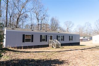 129 Timberlake Drive, Seneca, SC 29678