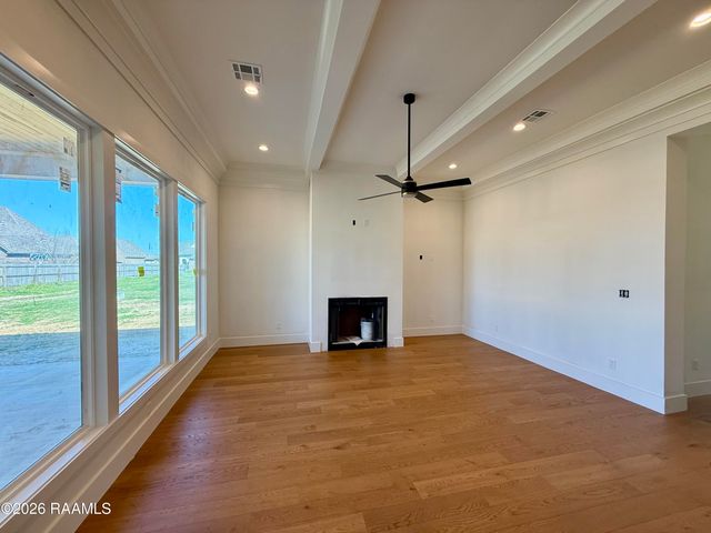 104 Sabal Grove Lane, Youngsville, LA 70592