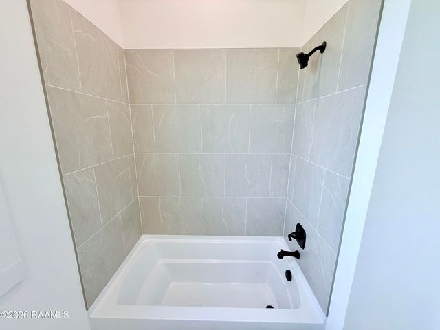 104 Sabal Grove Lane, Youngsville, LA 70592