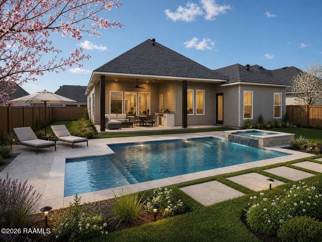 104 Sabal Grove Lane, Youngsville, LA 70592