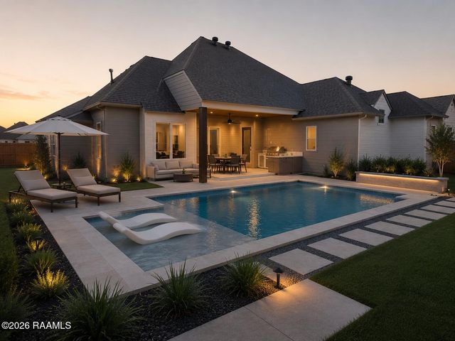 104 Sabal Grove Lane, Youngsville, LA 70592