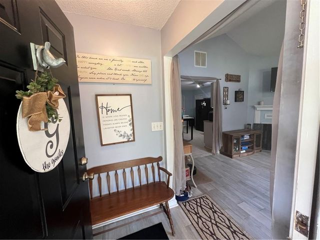 166 Barnetts Bridge Road, Jackson, GA 30233