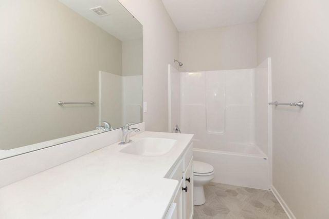 12218 N Rhode Court, Kansas City, MO 64163