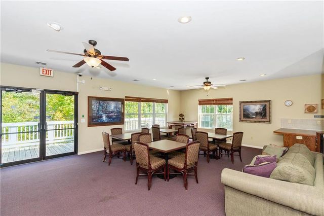 12218 N Rhode Court, Kansas City, MO 64163