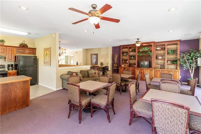 12218 N Rhode Court, Kansas City, MO 64163