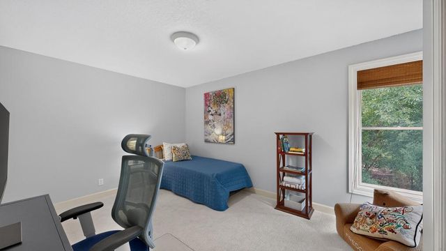 3010 Fox Valley Drive SW, Rochester, MN 55902