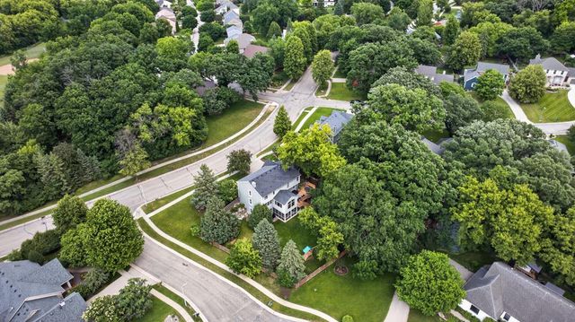 3010 Fox Valley Drive SW, Rochester, MN 55902