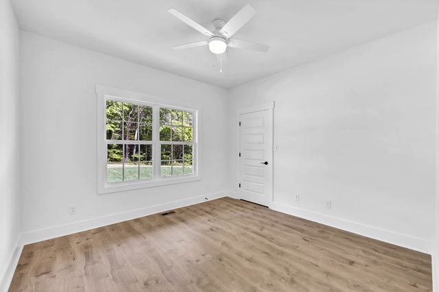 3491 Meadows Rd, Cumberland Furnace, TN 37051