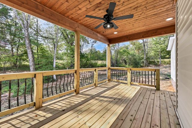 3491 Meadows Rd, Cumberland Furnace, TN 37051
