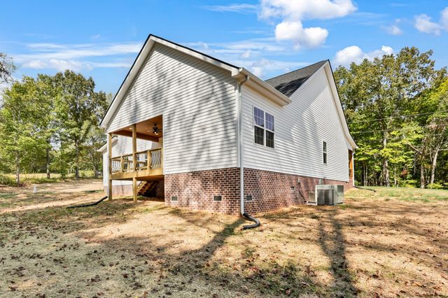 3491 Meadows Rd, Cumberland Furnace, TN 37051