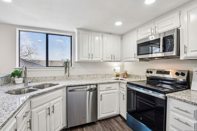 349 Harmony Ct Unit 349, San Antonio, TX 78217