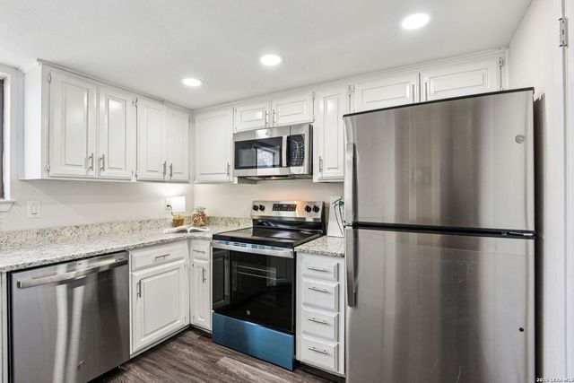 349 Harmony Ct Unit 349, San Antonio, TX 78217