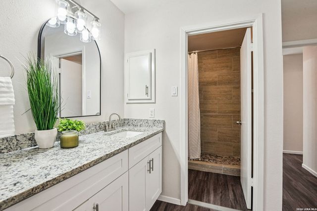 349 Harmony Ct Unit 349, San Antonio, TX 78217