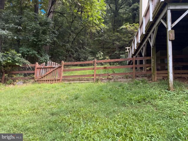 542 JONATHAN RD, Linden, VA 22642