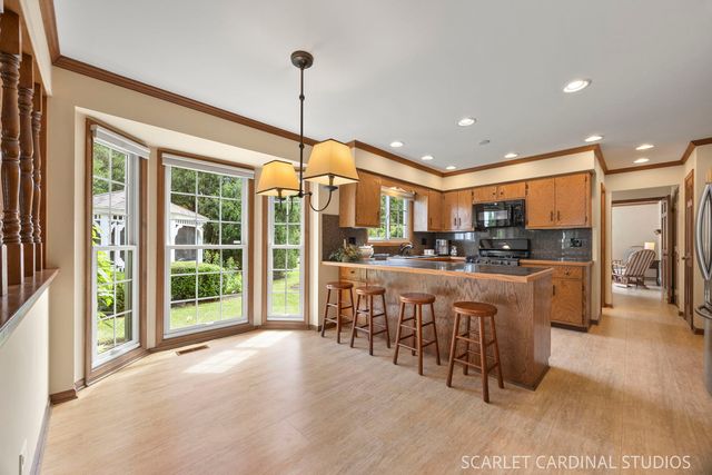624 Joshua Court, Naperville, IL 60540