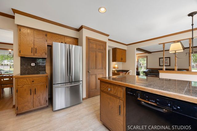 624 Joshua Court, Naperville, IL 60540