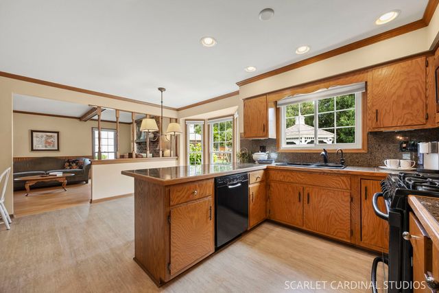 624 Joshua Court, Naperville, IL 60540