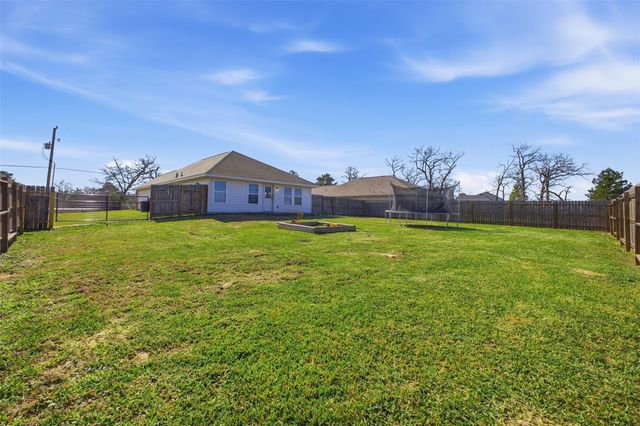 38372 Park View Drive, Hempstead, TX 77445