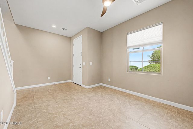 4128 S GREYTHORNE Way, Chandler, AZ 85248