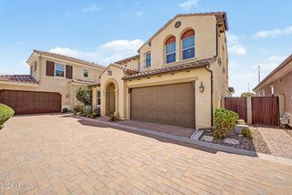4128 S GREYTHORNE Way, Chandler, AZ 85248