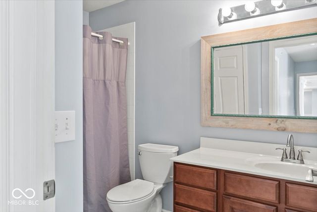 4933 Opal Ridge Lane 102, Indianapolis, IN 46237