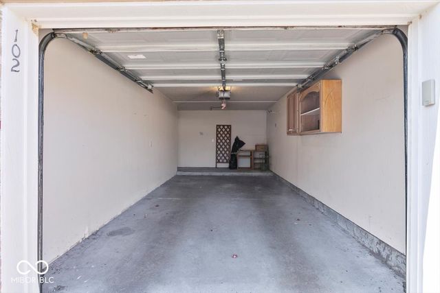 4933 Opal Ridge Lane 102, Indianapolis, IN 46237