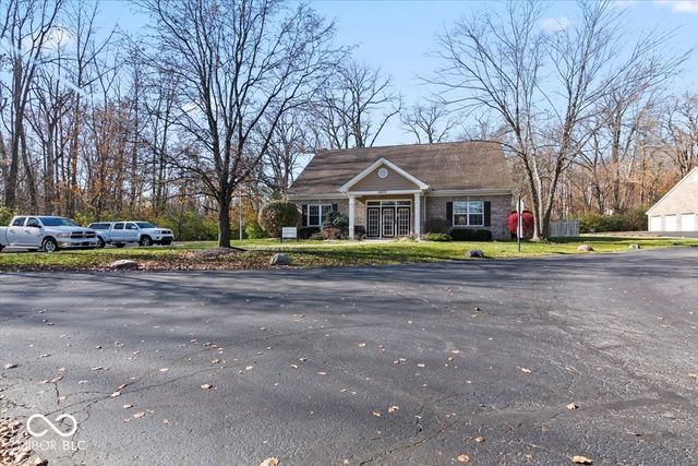 4933 Opal Ridge Lane 102, Indianapolis, IN 46237