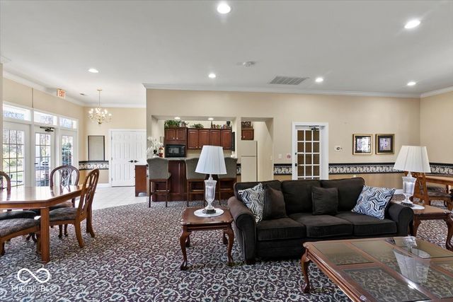 4933 Opal Ridge Lane 102, Indianapolis, IN 46237