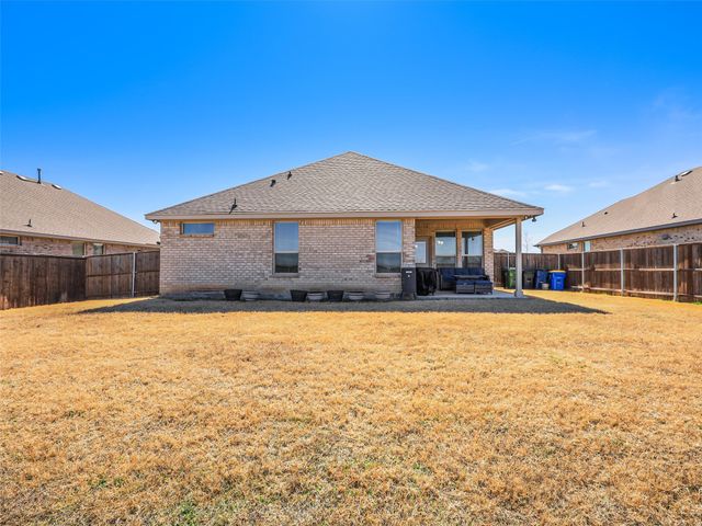1331 Madeline Lane, Krum, TX 76249